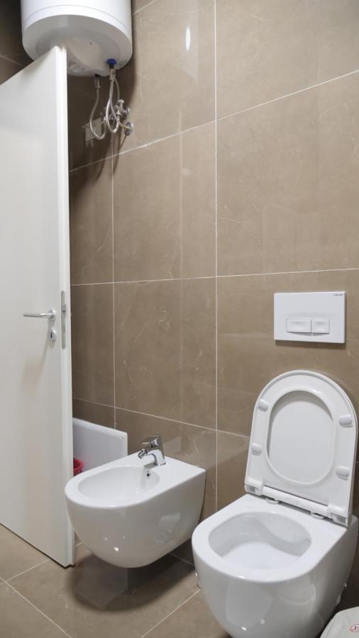 Centaurus Apartments Tirana Bagian luar foto